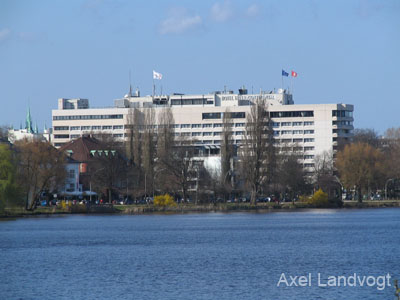 hamburg_bahnhof_alster_videos 043